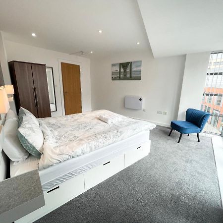 Appartamento The Works-Fresh 2Bed In Centre, Opposite Arndale. Manchester Esterno foto